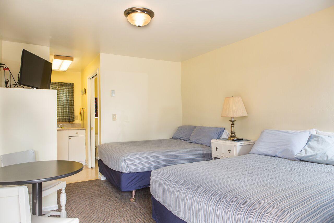 Norwood Inn Экстерьер фото